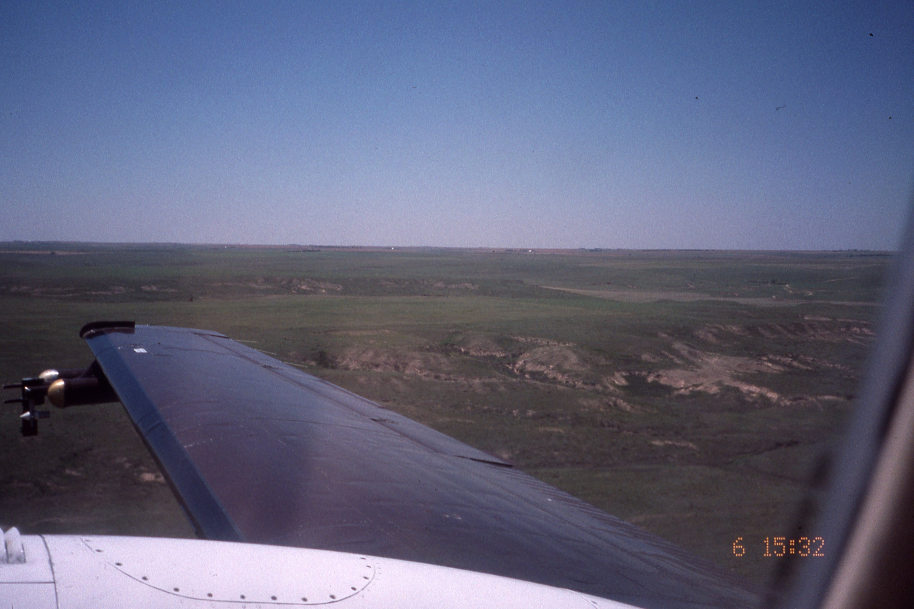 2_Slide30_WTrack_7Jun_Near_NEnd_1942_img465.jpg