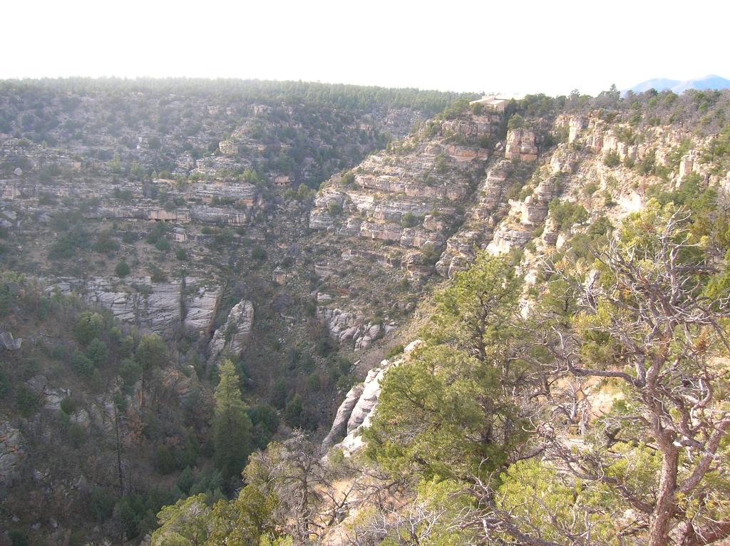 WalnutCanyon1.jpg