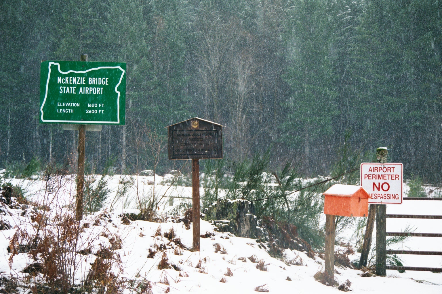 Welcome to McKenzie Bridge Airstrip.jpg