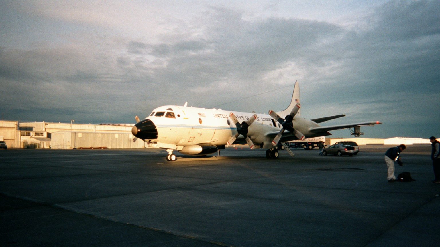 noaa p3 aircraft.jpg